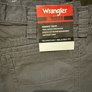 2 pairs Wrangler Riggs workwear technician pant bundle